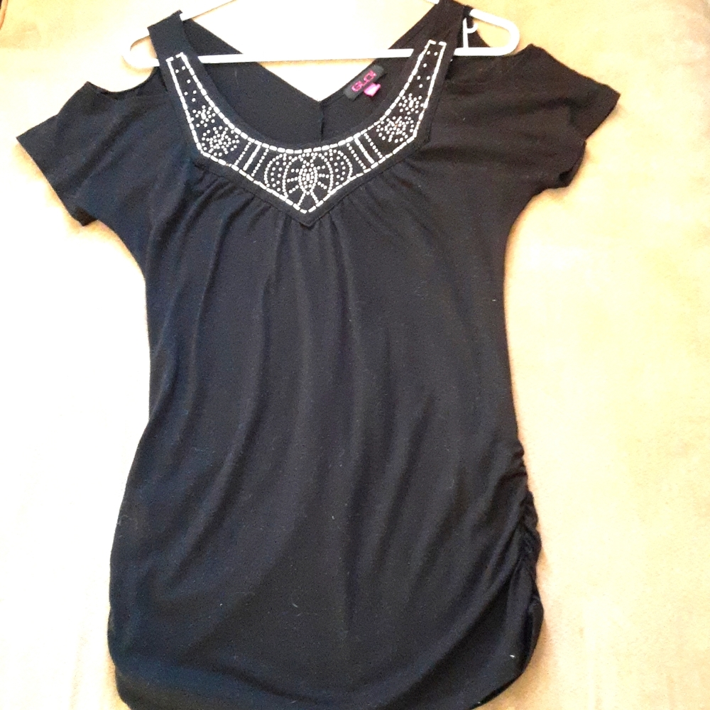 Bundle - 8 Pieces M,L XL Clothing
